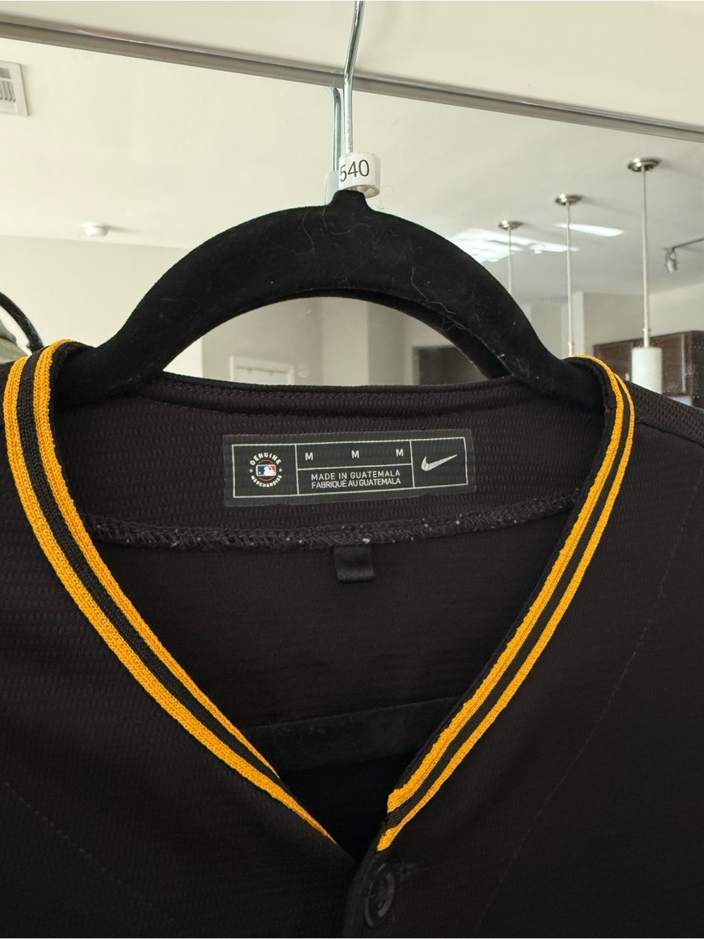 Nike Pittsburgh Pirates Ke’Bryan Hayes #13 MLB Baseball Jersey Black Men’s M - Picture 4 of 6
